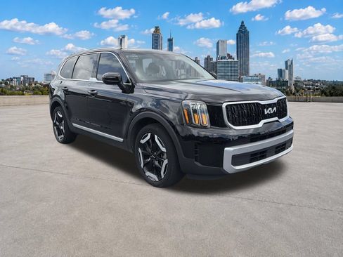 Used 2024 Kia Telluride EX w/ EX Captain's Chair Package FWD image 29