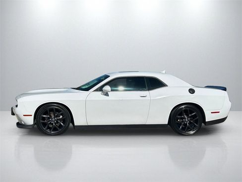 Used 2022 Dodge Challenger GT w/ Blacktop Package image 8