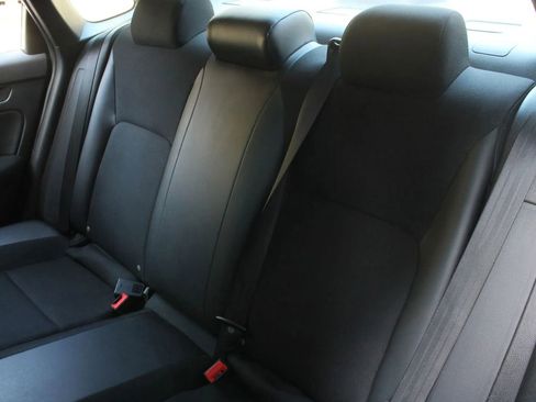 Used 2022 Honda Civic Sport image 19