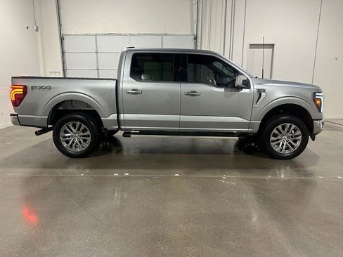 Used 2024 Ford F150 Lariat w/ FX4 Off-Road Package AWD/4WD image 4