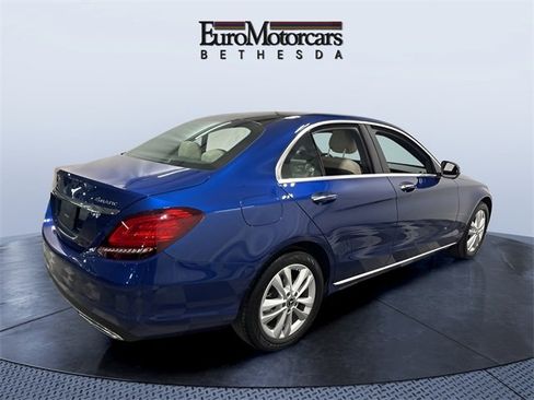 Used 2019 Mercedes-Benz C 300 4MATIC Sedan image 5