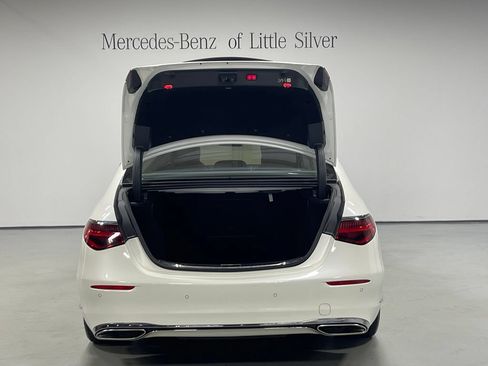Used 2023 Mercedes-Benz S 580 4MATIC Sedan image 5