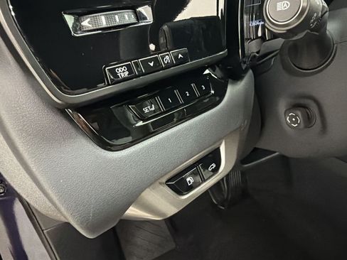 Certified 2023 Lexus RX 350 w/ Cold Area Package AWD/4WD image 18