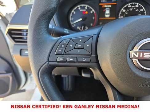 Certified 2025 Nissan Altima 2.5 S FWD image 30