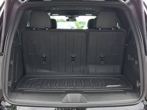 Used 2025 GMC Yukon Elevation w/ LPO, Floor Liner Package AWD/4WD image 29