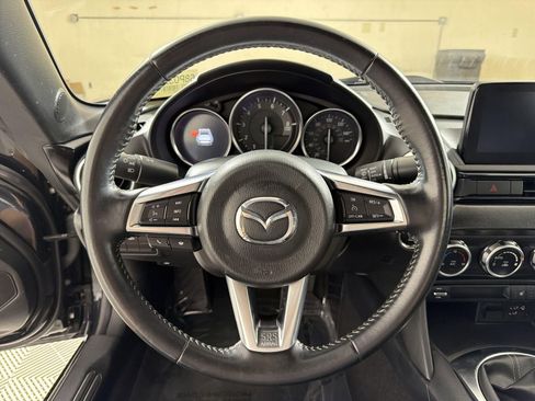 Used 2023 MAZDA MX-5 Miata Grand Touring image 10