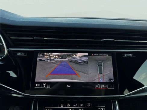 Used 2019 Audi Q8 Premium Plus w/ Premium Plus image 31