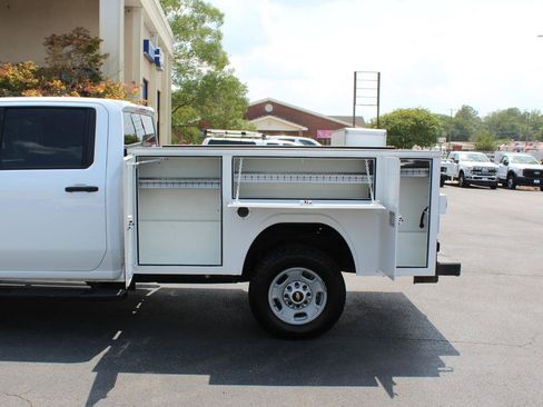 Used 2024 Chevrolet Silverado 2500 W/T w/ WT Convenience Package AWD/4WD image 19
