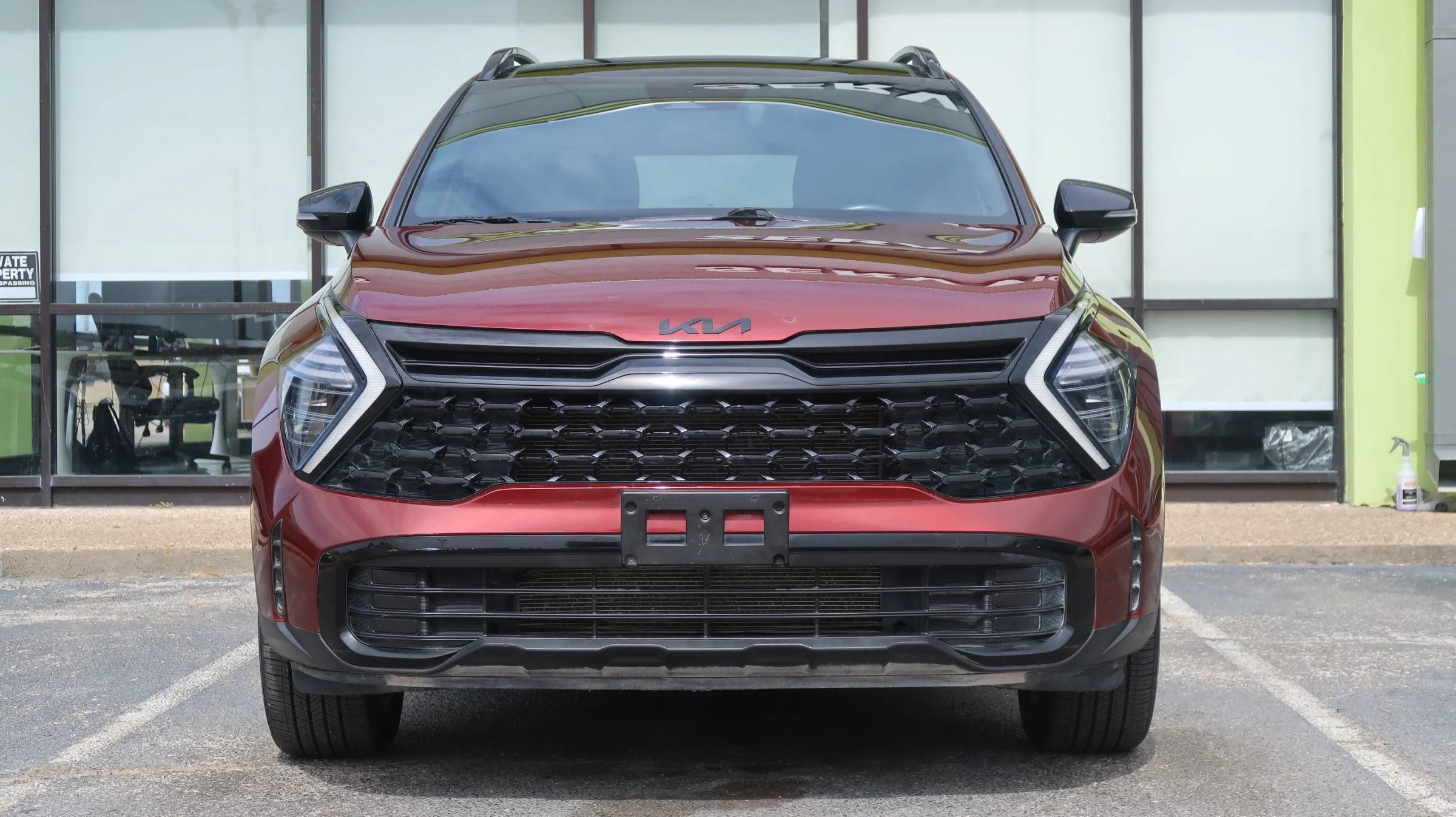 Used 2025 Kia Sportage X-Line w/ Premium Package AWD/4WD image 2