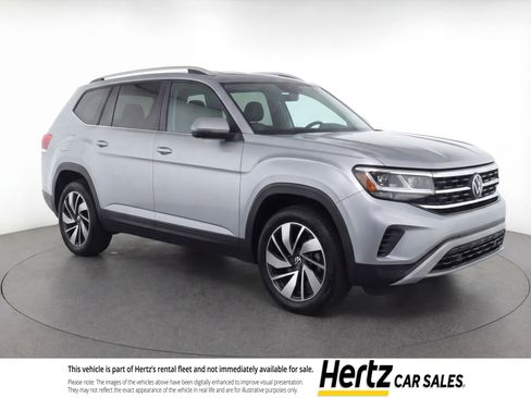 Used 2024 Volkswagen Atlas SE image 1