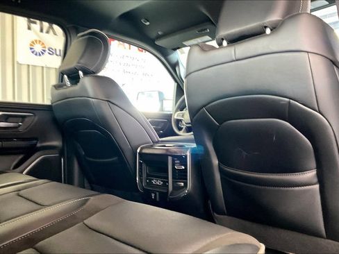 Used 2026 RAM 1500 Laramie AWD/4WD image 20