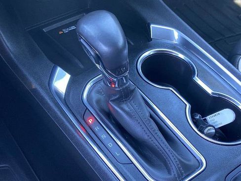 Used 2022 Chevrolet Traverse Premier w/ Redline Edition image 12