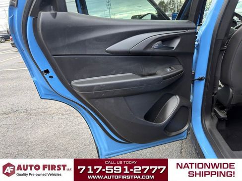 Used 2023 Chevrolet TrailBlazer RS w/ Convenience Package image 12