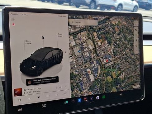 Used 2022 Tesla Model Y Long Range AWD/4WD image 19