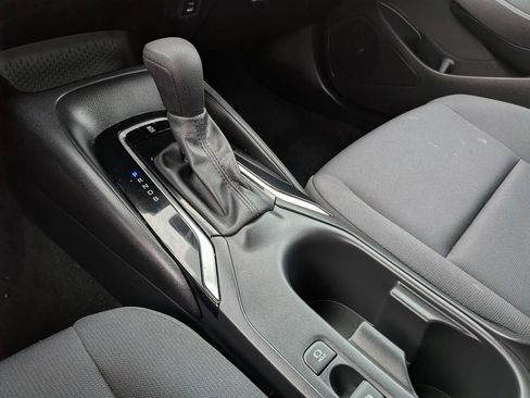 Used 2024 Toyota Corolla LE image 22