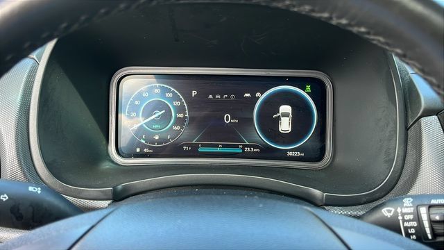 Used 2023 Hyundai Kona Limited w/ Cargo Package AWD/4WD image 15