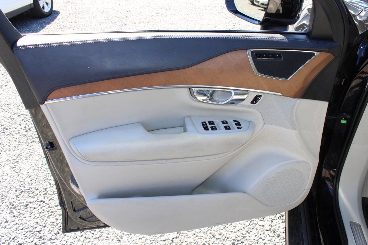 Used 2016 Volvo XC90 T6 Inscription AWD/4WD image 22