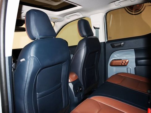 Used 2022 Ford Maverick Lariat w/ Lariat Luxury Package image 51