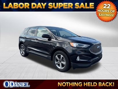 Used 2024 Ford Edge SEL w/ Convenience Package