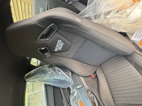 Used 2013 Ford Mustang Boss 302 image 14