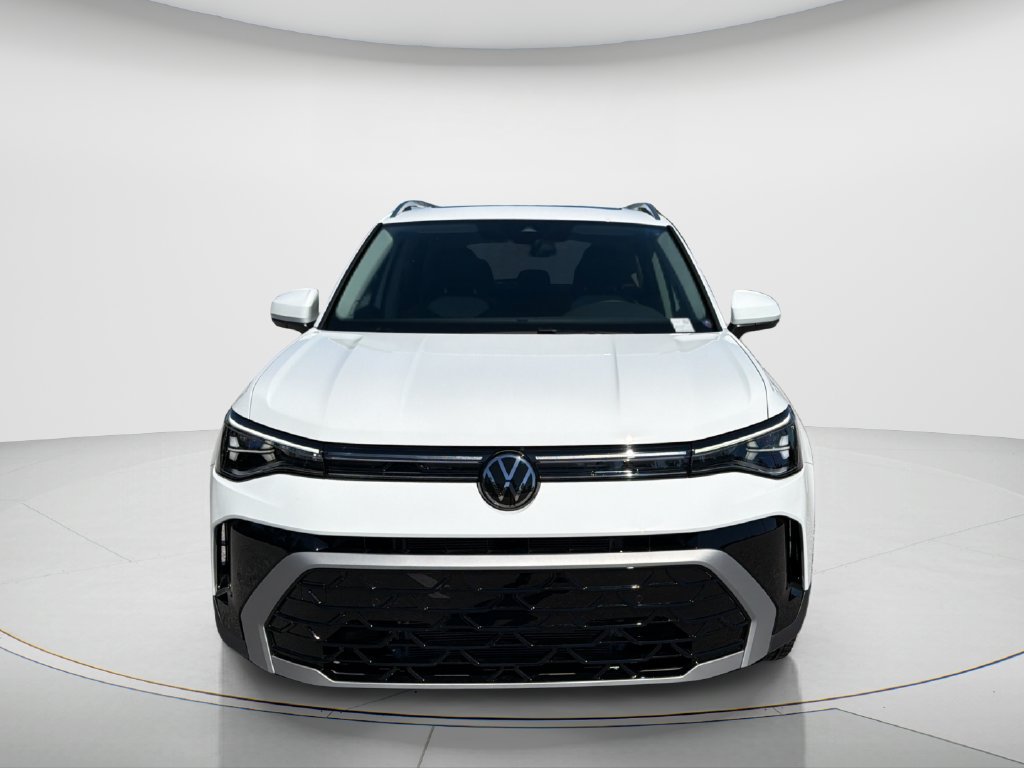 New 2027 Volkswagen Taos SEL AWD/4WD image 2