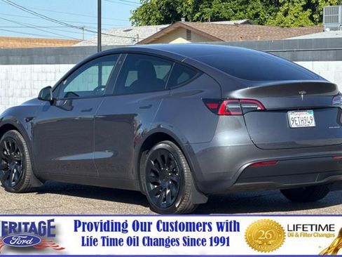 Used 2023 Tesla Model Y Long Range AWD/4WD image 6