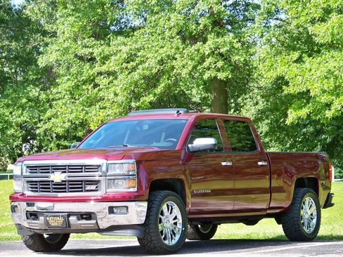 Used 2014 Chevrolet Silverado 1500 LTZ AWD/4WD image 2