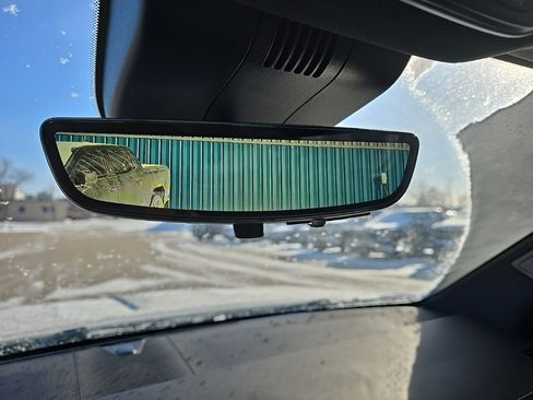 Used 2025 GMC Sierra EV Denali image 18