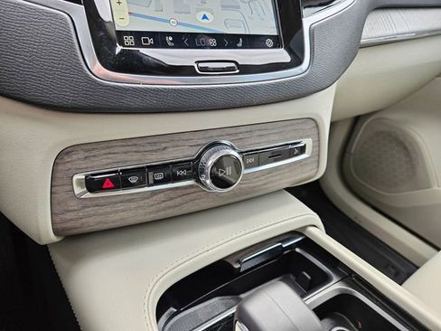 Certified 2024 Volvo XC90 T8 Plus w/ Protection Package AWD/4WD image 30
