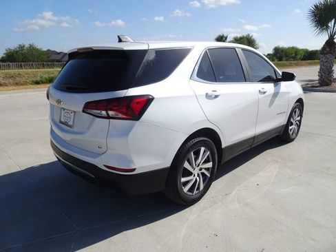 Used 2022 Chevrolet Equinox LT FWD image 4