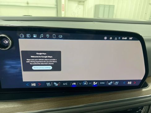 Used 2025 Chevrolet Suburban High Country AWD/4WD image 14