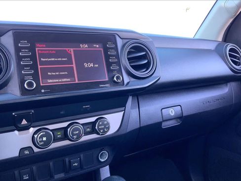 Used 2020 Toyota Tacoma SR w/ SR Convenience Package RWD image 34