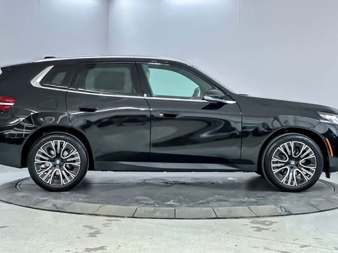 Used 2026 BMW X3 xDrive30i w/ Convenience Package AWD/4WD image 8