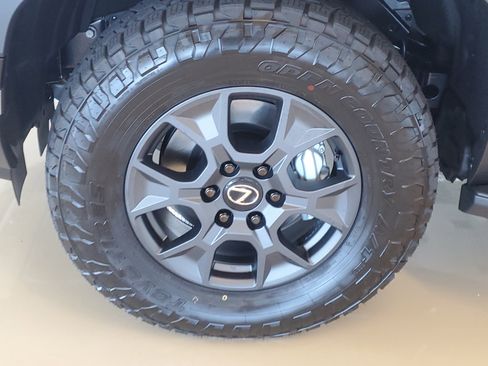 New 2026 Lexus GX 550 image 4