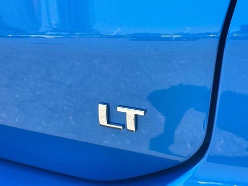 Used 2024 Chevrolet Equinox LT FWD image 9