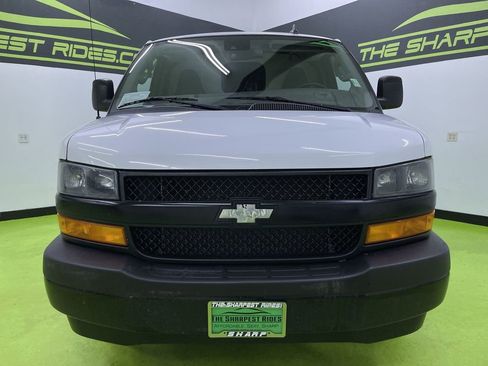 Used 2019 Chevrolet Express 2500 image 3