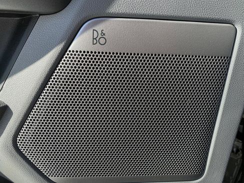 New 2026 Ford F250 XLT w/ XLT Premium Package image 12