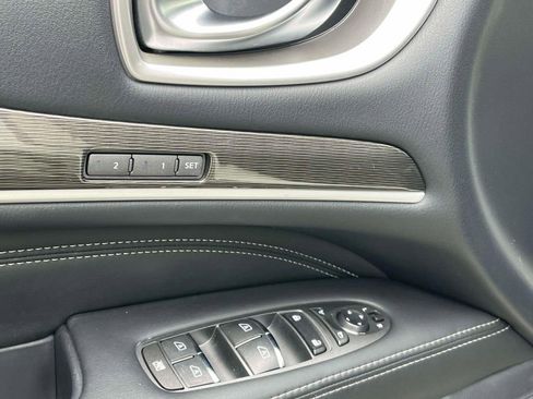 Used 2017 INFINITI QX60 AWD w/ Premium Plus Package image 27