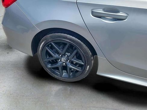 Used 2023 Honda Civic Sport image 26