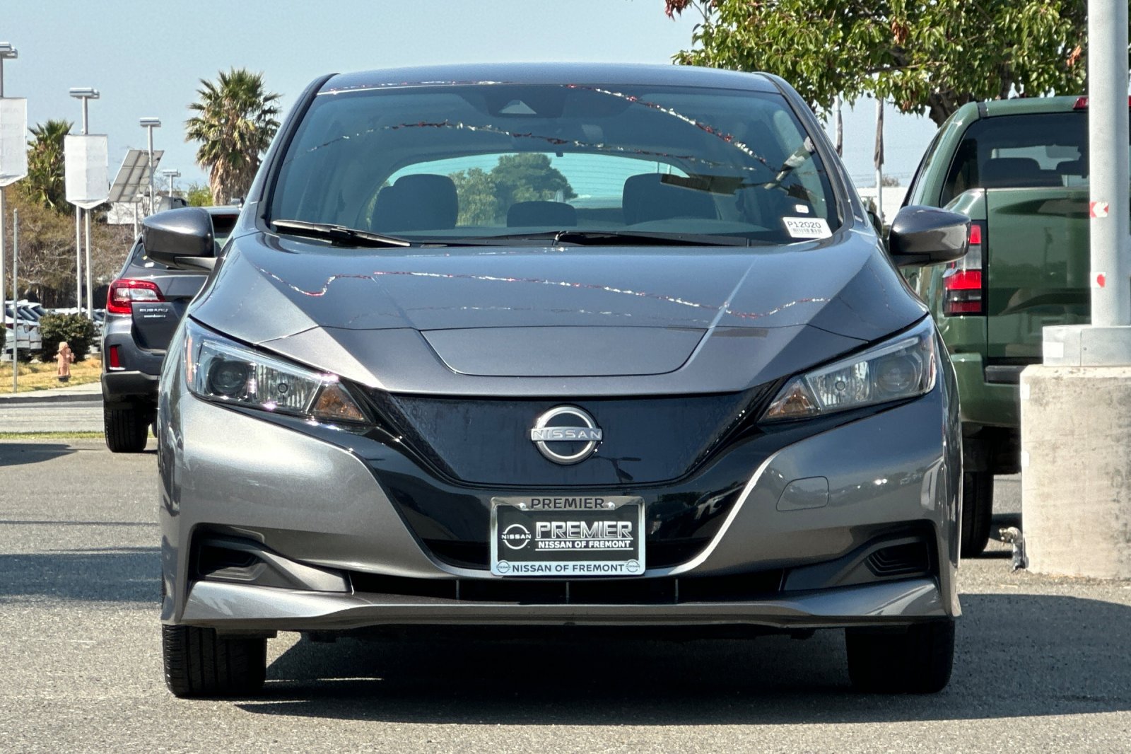 Certified 2025 Nissan Leaf S FWD image 9