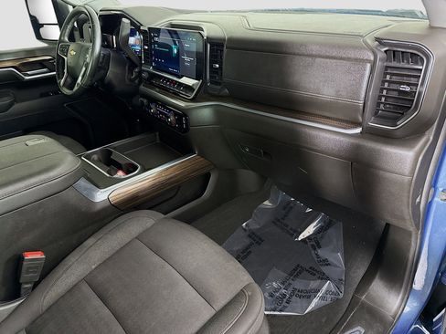 Used 2025 Chevrolet Silverado 2500 LT w/ All Star Edition image 29