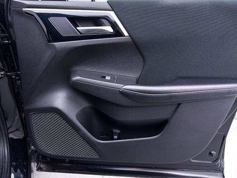 Used 2023 Mitsubishi Outlander ES FWD image 30