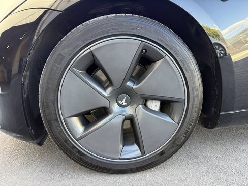 Used 2023 Tesla Model 3 Standard Range RWD image 16