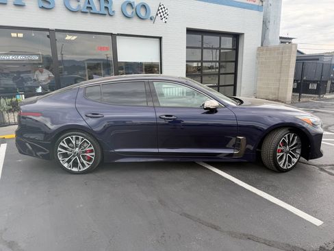 Used 2020 Kia Stinger GT AWD/4WD image 2