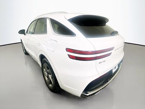 New 2026 Genesis GV70 2.5T Advanced AWD/4WD image 7