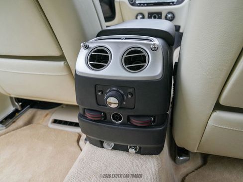 Used 2011 Rolls-Royce Ghost image 63