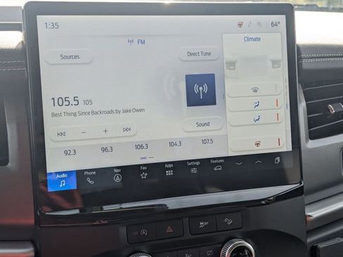 Used 2024 Ford Expedition XLT image 13