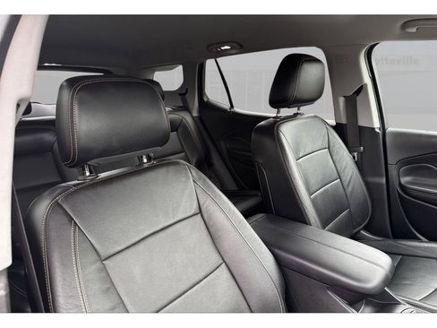 Used 2020 GMC Terrain SLT w/ Preferred Package image 18