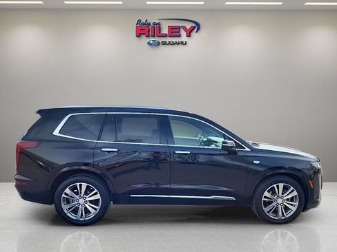 Used 2023 Cadillac XT6 Premium Luxury FWD image 7