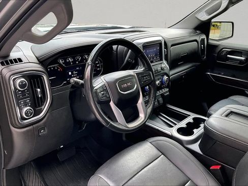 Used 2022 GMC Sierra 1500 SLT w/ SLT Premium Plus Package AWD/4WD image 17